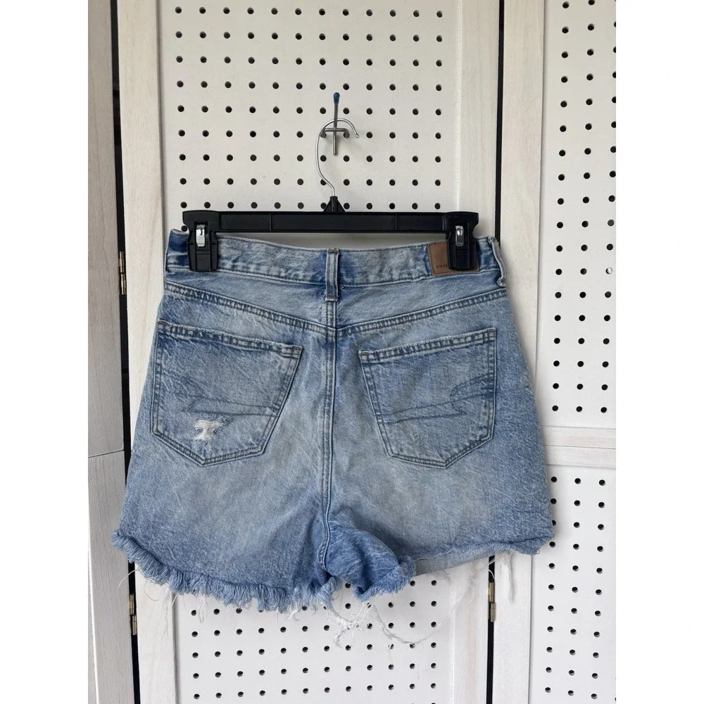 American Eagle Ripped Mom Shorts‎ Denim Jean Women's 4 High Rise Raw Hem Cutoff